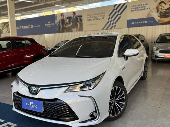 TOYOTA COROLLA 2024