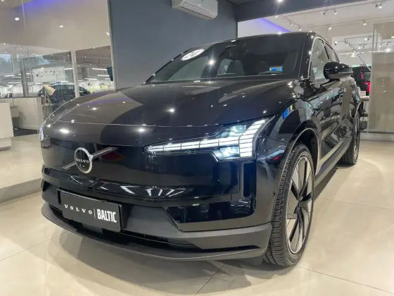 VOLVO EX30 2024