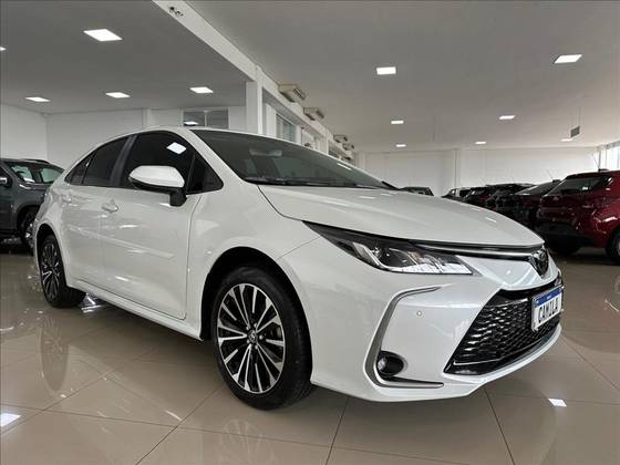 TOYOTA COROLLA 2024