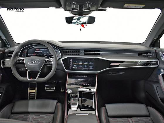 AUDI RS6 2022