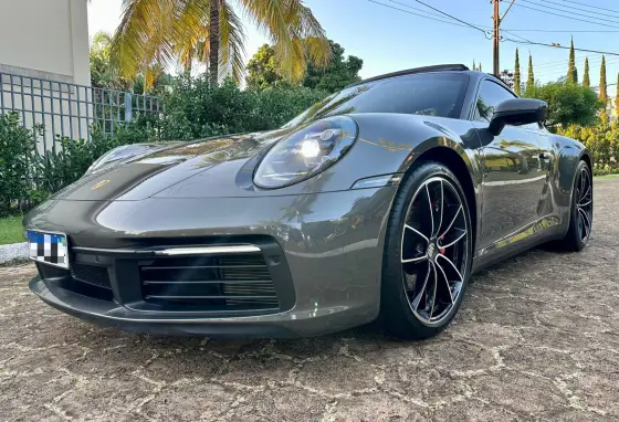 PORSCHE 911 2021