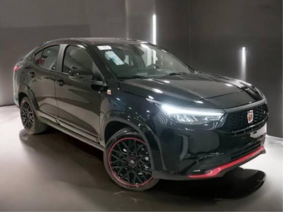 FIAT FASTBACK 2025