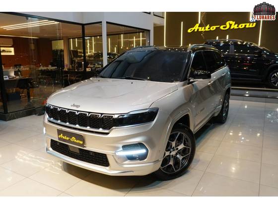JEEP COMMANDER 2022