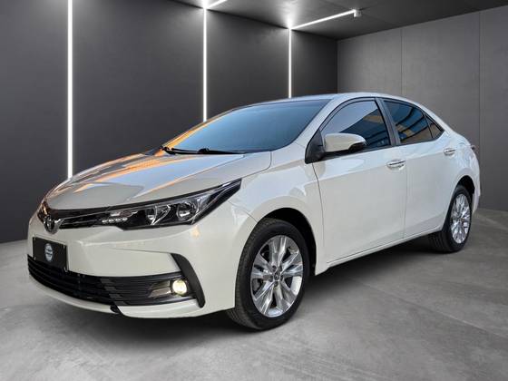 TOYOTA COROLLA 2018