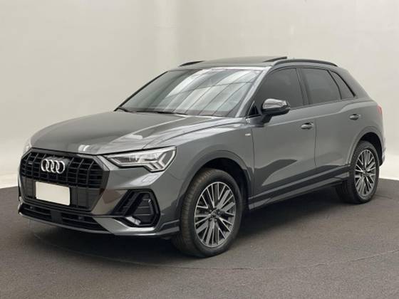 AUDI Q3 2023