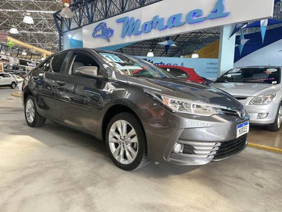 TOYOTA COROLLA 2018