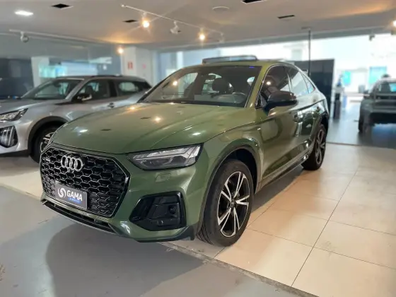 AUDI Q5 2021