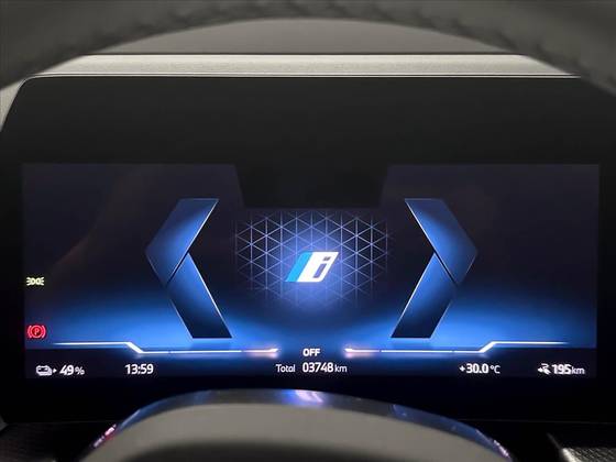 BMW iX2 2025