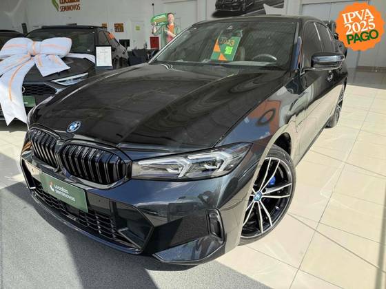 BMW 330e 2024