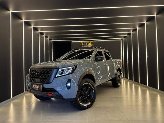 NISSAN FRONTIER 2023