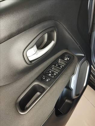 JEEP RENEGADE 2022