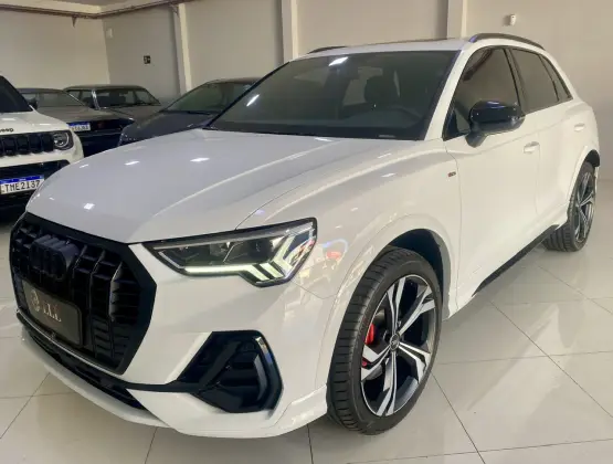 AUDI Q3 2024