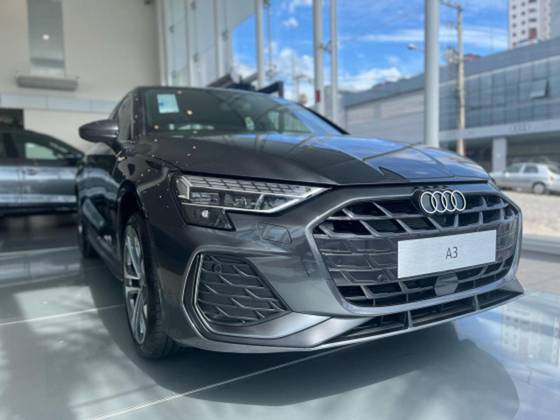 AUDI A3 2025
