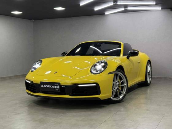PORSCHE 911 2020