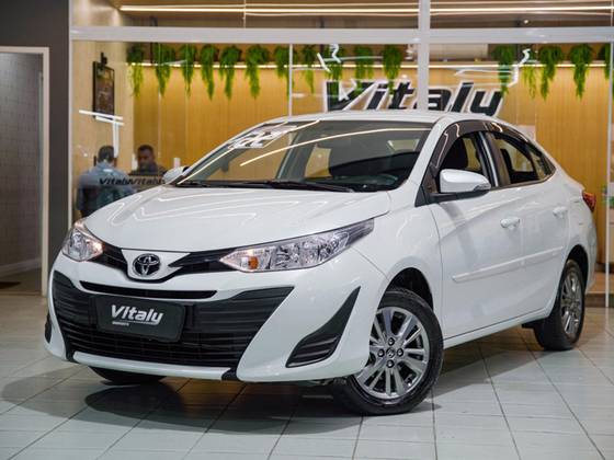 TOYOTA YARIS 2022