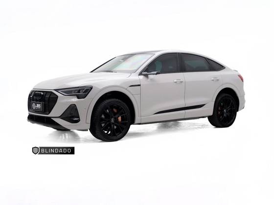 AUDI E-TRON 2021