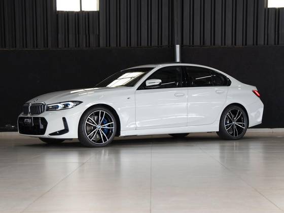 BMW 320i 2024
