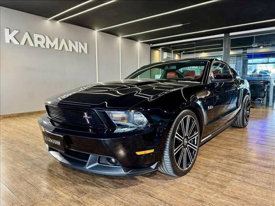 FORD MUSTANG 2011