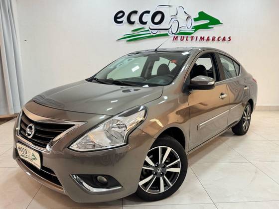 NISSAN VERSA 2018