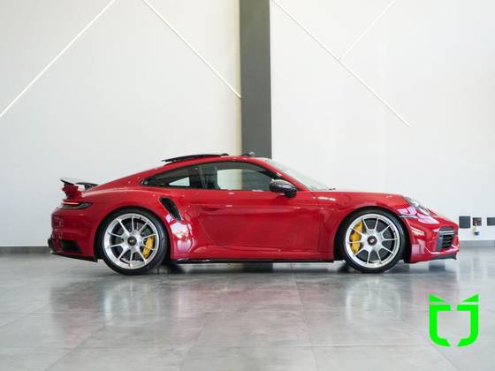 PORSCHE 911 2022