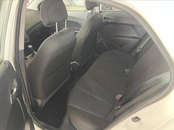 HYUNDAI HB20 2015