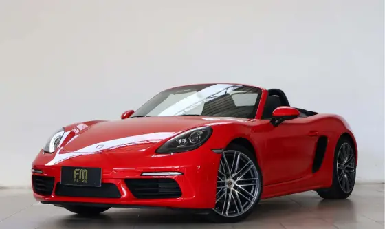 PORSCHE 718 2024
