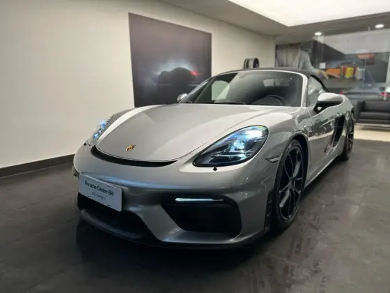 PORSCHE 718 2023