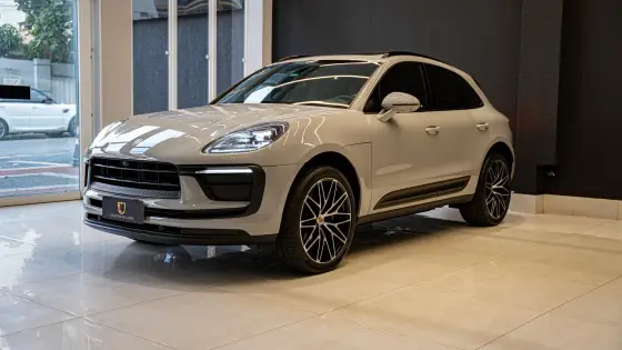 PORSCHE MACAN 2024