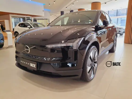 VOLVO EX30 2024