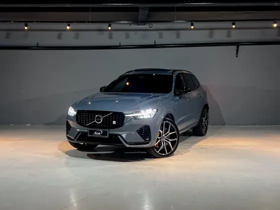 VOLVO XC60 2022