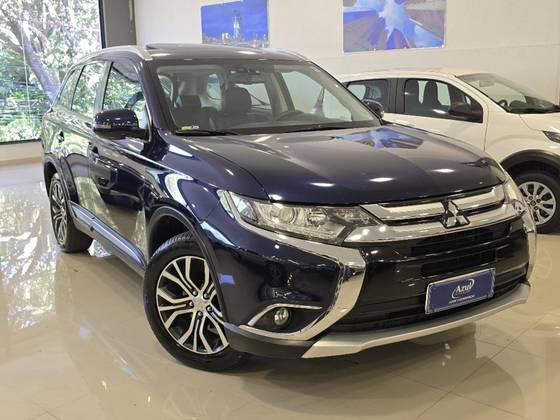 MITSUBISHI OUTLANDER 2018