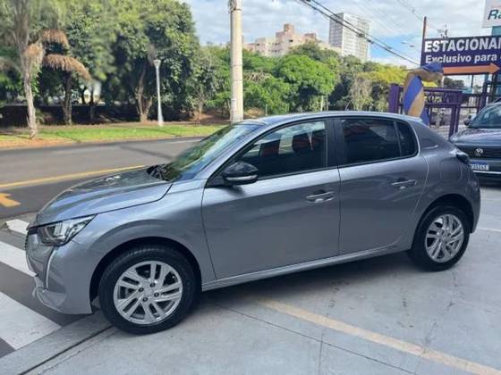 PEUGEOT 208 2024