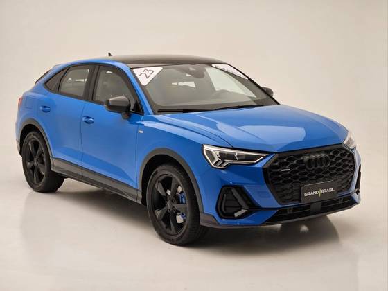 AUDI Q3 2023