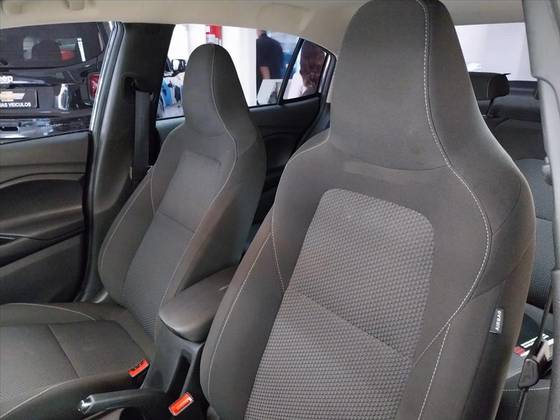 CHEVROLET ONIX 2024