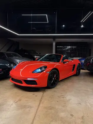 PORSCHE 718 2020