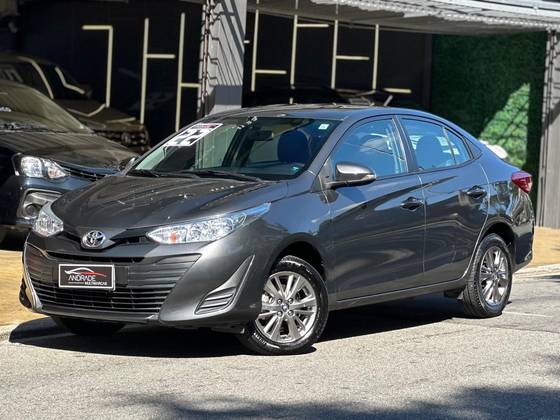 TOYOTA YARIS 2022