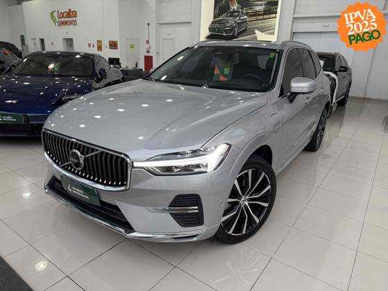 VOLVO XC60 2023