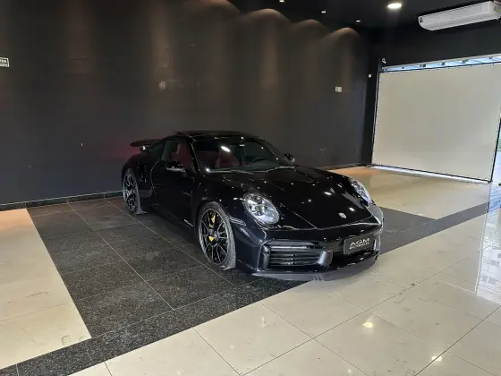 PORSCHE 911 2021