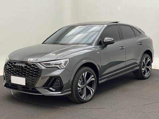 AUDI Q3 2025