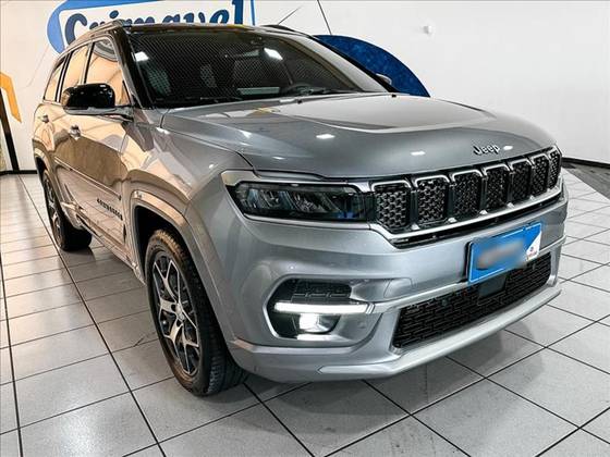 JEEP COMMANDER 2023