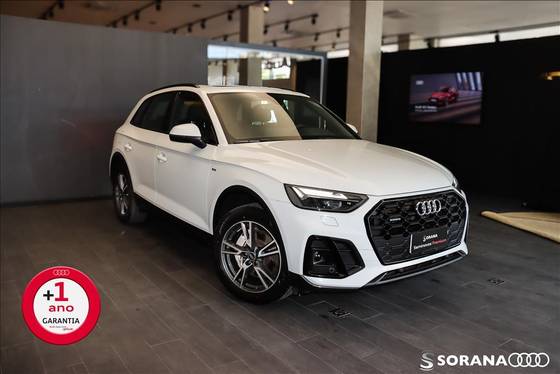 AUDI Q5 2022
