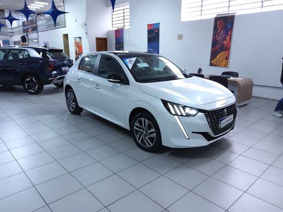 PEUGEOT 208 2023