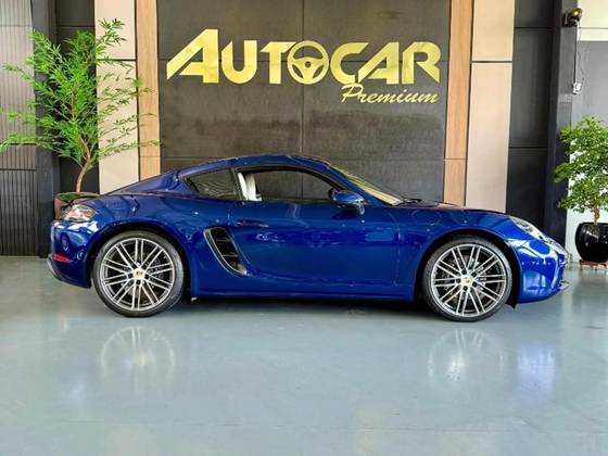 PORSCHE 718 2024