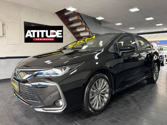 TOYOTA COROLLA 2025