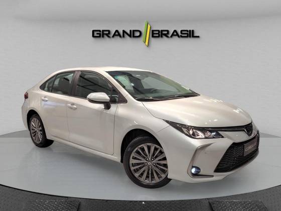TOYOTA COROLLA 2025