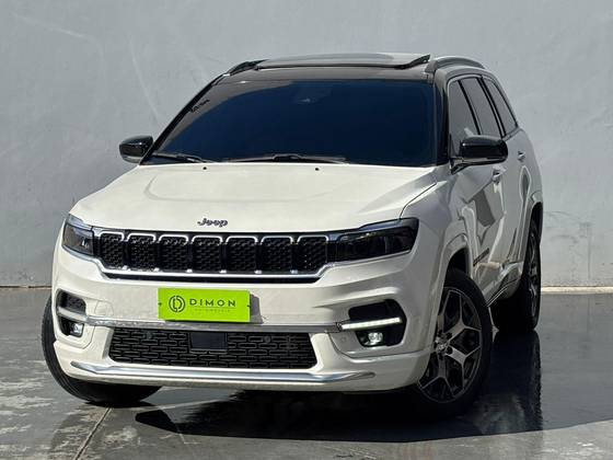 JEEP COMMANDER 2023