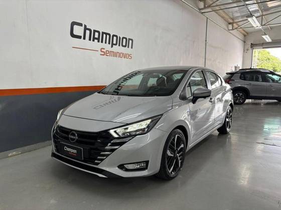 NISSAN VERSA 2024
