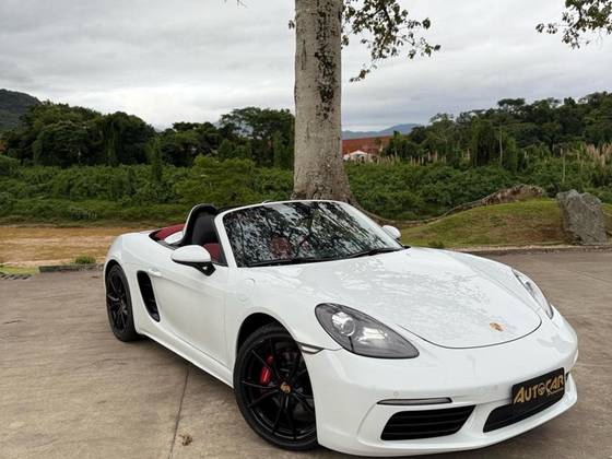 PORSCHE 718 2019