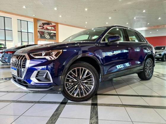 AUDI Q3 2024