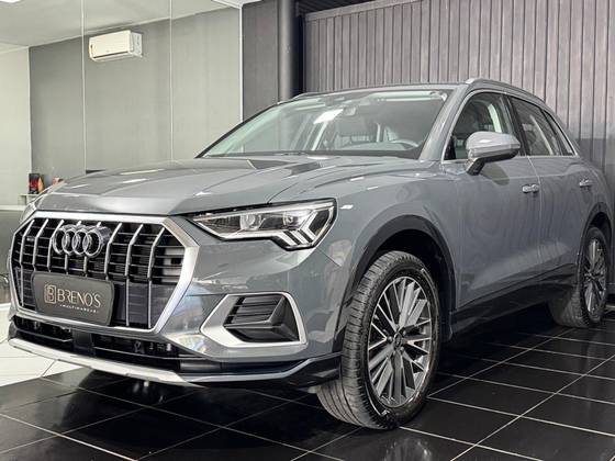 AUDI Q3 2024